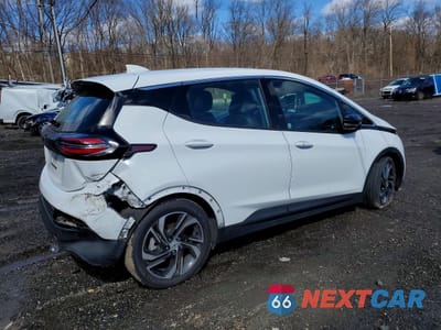 Trzecie zdjęcie samochodu z tyłu: 2023 CHEVROLET BOLT EV 2LT VIN:1G1FX6S01P4132654 - miniatura