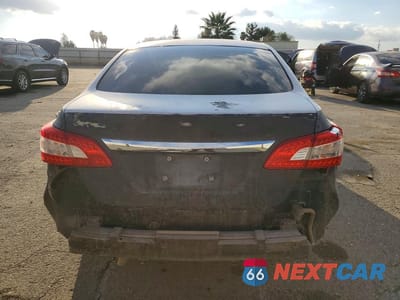 Zdjęcie 6 z 12 samochodu: 2015 NISSAN SENTRA S VIN:3N1AB7AP4FY351014 - miniatura