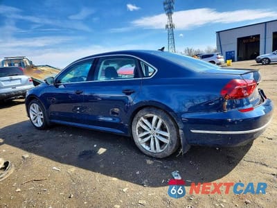 Drugie zdjęcie samochodu z przodu: 2018 VOLKSWAGEN PASSAT SE VIN:1VWBA7A3XJC027629 - miniatura