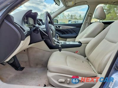 Zdjęcie 7 z 12 samochodu: 2015 INFINITI Q50 BASE VIN:JN1BV7AP6FM354558 - miniatura