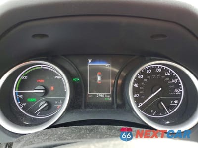 Zdjęcie 9 z 11 samochodu: 2023 TOYOTA CAMRY HYBRID LE VIN:4T1C31AK1PU046994 - miniatura