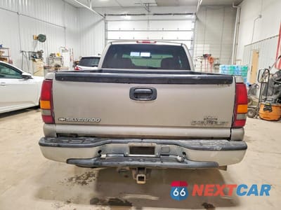 Zdjęcie 6 z 11 samochodu: 2002 CHEVROLET SILVERADO K1500 VIN:2GCEK19T121117631 - miniatura