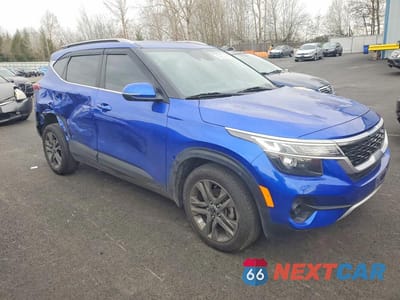 Czwarte zdjęcie samochodu z boku: 2023 KIA SELTOS S VIN:KNDEU2AA5P7391466 - miniatura