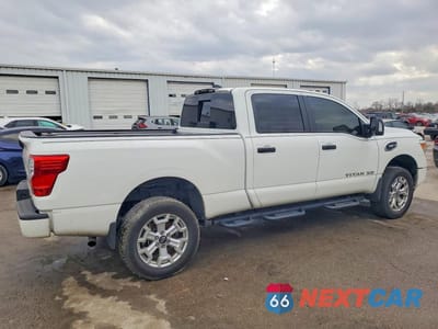 Trzecie zdjęcie samochodu z tyłu: 2023 NISSAN TITAN XD SV VIN:1N6AA1FB7PN116810 - miniatura