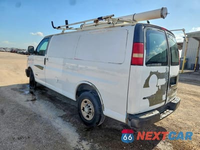 Drugie zdjęcie samochodu z przodu: 2006 CHEVROLET EXPRESS 2500 UTILITY / SERVICE VAN VIN:1GCGG25V461181486 - miniatura