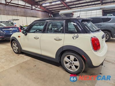 Drugie zdjęcie samochodu z przodu: 2016 MINI COOPER VIN:WMWXU1C55G2D10062 - miniatura