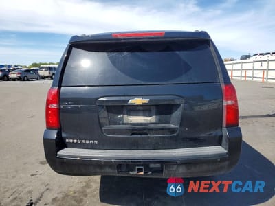 Zdjęcie 6 z 13 samochodu: 2018 CHEVROLET SUBURBAN C1500 LT VIN:1GNSCHKC4JR166144 - miniatura