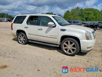 Czwarte zdjęcie samochodu z boku: 2008 CADILLAC ESCALADE LUXURY VIN:1GYEC63858R184385 - miniatura
