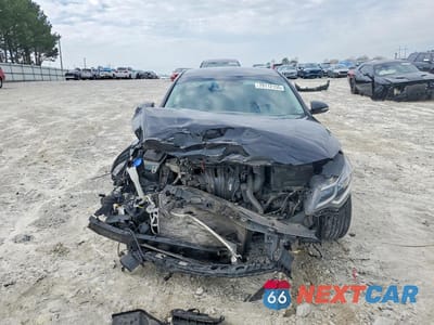 Piąte zdjęcie samochodu w środku: 2019 KIA OPTIMA LX VIN:5XXGT4L37KG359480 - miniatura