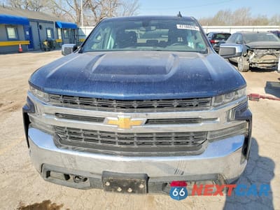 Piąte zdjęcie samochodu w środku: 2021 CHEVROLET SILVERADO K1500 LT VIN:1GCUYDET7MZ251197 - miniatura