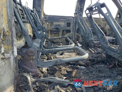 Zdjęcie 10 z 11 samochodu: 2011 CHEVROLET SILVERADO K2500 HEAVY DUTY LT VIN:1GC1KXCG7BF109460 - miniatura