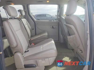 Zdjęcie 11 z 13 samochodu: 2005 CHRYSLER TOWN & COUNTRY TOURING VIN:2C4GP54L05R292211 - miniatura