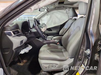 Zdjęcie 7 z 14 samochodu: 2020 TOYOTA HIGHLANDER LIMITED VIN:5TDDZRBH7LS036963 - miniatura
