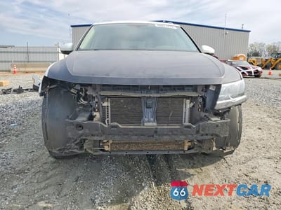 Piąte zdjęcie samochodu w środku: 2019 VOLKSWAGEN TIGUAN SE VIN:3VV3B7AX6KM065366 - miniatura