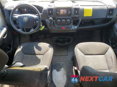 Zdjęcie 8 z 13 samochodu: 2020 RAM PROMASTER 3500 DELIVERY VAN VIN:3C6URVJG2LE140893 - miniatura