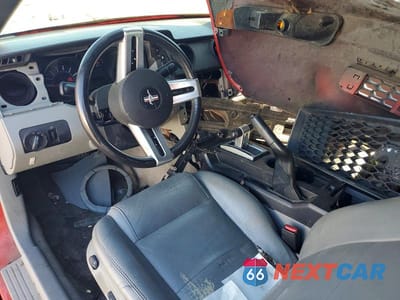 Zdjęcie 8 z 12 samochodu: 2006 FORD MUSTANG VIN:1ZVFT84N865206035 - miniatura