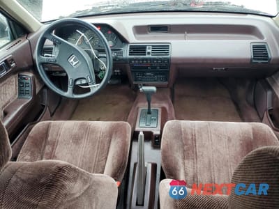 Zdjęcie 8 z 12 samochodu: 1989 HONDA ACCORD LX VIN:JHMCA5631KC030729 - miniatura