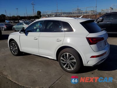 Drugie zdjęcie samochodu z przodu: 2021 AUDI Q5 PREMIUM VIN:WA1AAAFY7M2008427 - miniatura