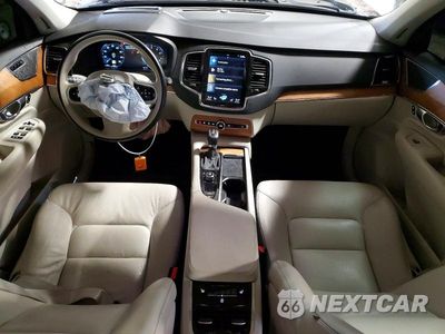 Zdjęcie 8 z 13 samochodu: 2022 VOLVO XC90 T6 MOMENTUM VIN:YV4A22PKXN1834602 - miniatura