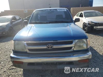 Piąte zdjęcie samochodu w środku: 1999 TOYOTA TACOMA BASE VIN:4TANL42N7XZ468662 - miniatura
