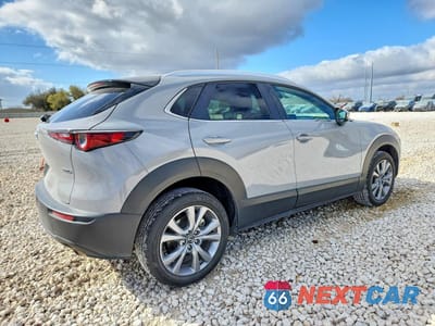 Trzecie zdjęcie samochodu z tyłu: 2025 MAZDA CX-30 PREFERRED VIN:3MVDMBCM5SM768099 - miniatura