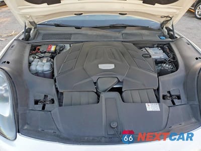 Zdjęcie 11 z 12 samochodu: 2019 PORSCHE CAYENNE VIN:WP1AA2AY4KDA14494 - miniatura