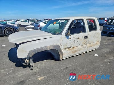 2004 CHEVROLET SILVERADO C2500 HEAVY DUTY 1GCHC29U24E382584 - główne zdjęcie licytacji z USA - miniatura