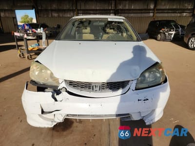 Piąte zdjęcie samochodu w środku: 2005 HONDA CIVIC LX VIN:1HGEM22605L017105 - miniatura