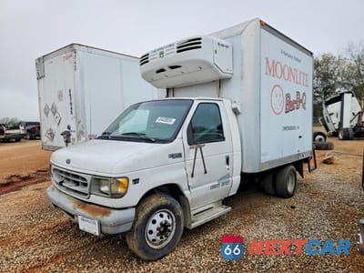 1999 FORD ECONOLINE E350 SUPER DUTY COMMERCIAL CUTAWAY VAN 1FDVE37F1XHC25459 - główne zdjęcie licytacji z USA - miniatura