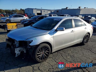 2010 TOYOTA CAMRY LE 4T4BF3EK6AR022745 - główne zdjęcie licytacji z USA - miniatura