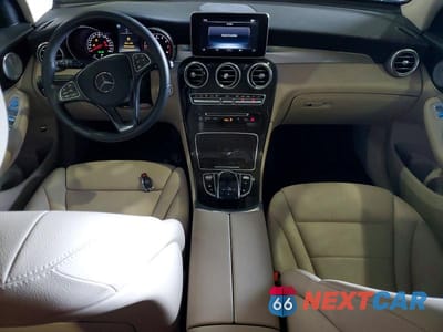 Zdjęcie 8 z 12 samochodu: 2017 MERCEDES-BENZ GLC 300 VIN:WDC0G4JB5HV006730 - miniatura