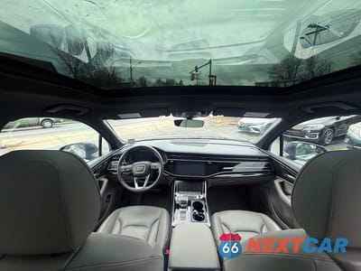 Piąte zdjęcie samochodu w środku: 2021 AUDI Q7 PREMIUM PLUS VIN:WA1LXAF72MD014929 - miniatura
