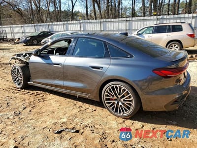 Drugie zdjęcie samochodu z przodu: 2025 AUDI S5 PREMIUM PLUS VIN:WAU25CFU9SN094422 - miniatura
