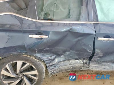 Zdjęcie 11 z 12 samochodu: 2017 NISSAN MURANO PLATINUM VIN:5N1AZ2MH9HN119617 - miniatura