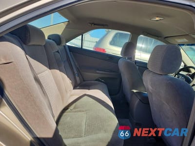 Zdjęcie 10 z 12 samochodu: 2003 TOYOTA CAMRY LE VIN:JTDBE32K630184021 - miniatura