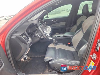 Zdjęcie 7 z 13 samochodu: 2020 VOLVO S60 T6 R-DESIGN VIN:7JRA22TM4LG046761 - miniatura