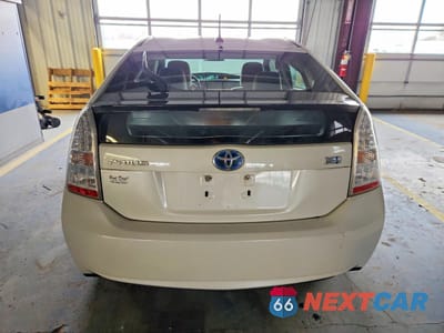 Zdjęcie 6 z 12 samochodu: 2010 TOYOTA PRIUS II VIN:JTDKN3DU4A0093874 - miniatura