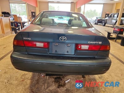 Zdjęcie 6 z 12 samochodu: 1997 TOYOTA CAMRY LE VIN:JT2BG22K7V0013696 - miniatura
