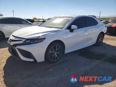 2024 TOYOTA CAMRY HYBRID SE 4T1S31AK1RU064703 - główne zdjęcie licytacji z USA - miniatura