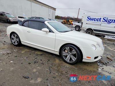 Czwarte zdjęcie samochodu z boku: 2007 BENTLEY CONTINENTAL GTC VIN:SCBDR33W67C044220 - miniatura