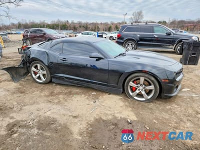 Czwarte zdjęcie samochodu z boku: 2010 CHEVROLET CAMARO SS VIN:2G1FT1EW9A9202260 - miniatura