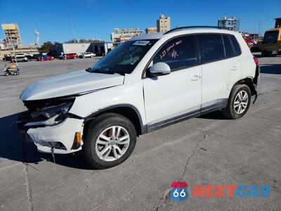 2015 VOLKSWAGEN TIGUAN S WVGAV7AX3FW542995 - główne zdjęcie licytacji z USA - miniatura
