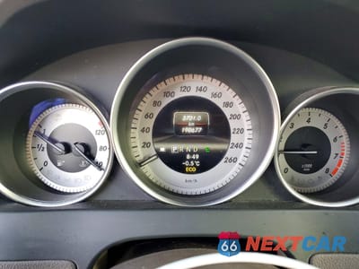Zdjęcie 9 z 12 samochodu: 2013 MERCEDES-BENZ C300W 4MATIC 4DR VIN:WDDGF8AB9DA792683 - miniatura