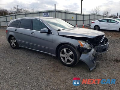 Czwarte zdjęcie samochodu z boku: 2011 MERCEDES-BENZ R 350 4MATIC VIN:4JGCB6FE1BA114160 - miniatura