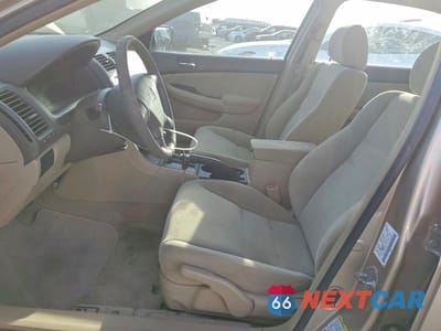 Zdjęcie 7 z 12 samochodu: 2007 HONDA ACCORD VALUE VIN:1HGCM56187A161894 - miniatura