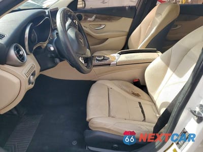 Zdjęcie 7 z 11 samochodu: 2017 MERCEDES-BENZ C 300 VIN:55SWF4JB0HU196131 - miniatura