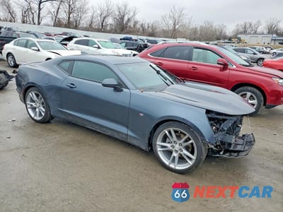 Czwarte zdjęcie samochodu z boku: 2021 CHEVROLET CAMARO LS VIN:1G1FA1RX3M0140510 - miniatura