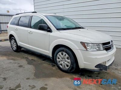 Czwarte zdjęcie samochodu z boku: 2018 DODGE JOURNEY SE VIN:3C4PDCAB5JT509834 - miniatura