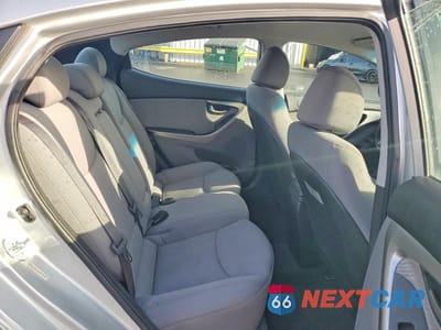 Zdjęcie 10 z 12 samochodu: 2013 HYUNDAI ELANTRA GLS VIN:5NPDH4AEXDH379237 - miniatura