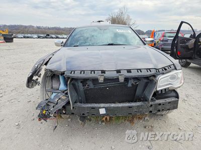 Piąte zdjęcie samochodu w środku: 2014 CHRYSLER 300C VIN:2C3CCAKGXEH381593 - miniatura